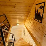 Barn&haus-stodoly Widokowe 別荘 *