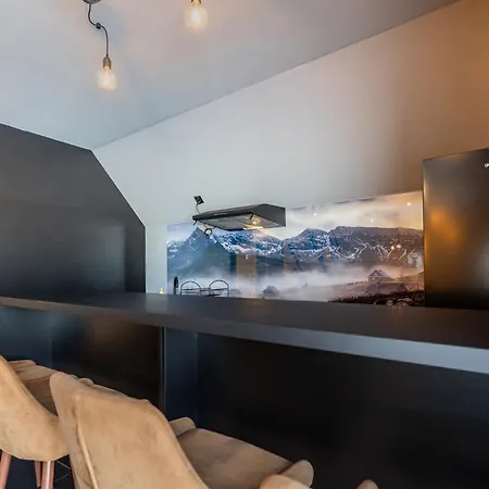 Barn&haus-stodoły Widokowe Dom wakacyjny Zubrzyca Dolna