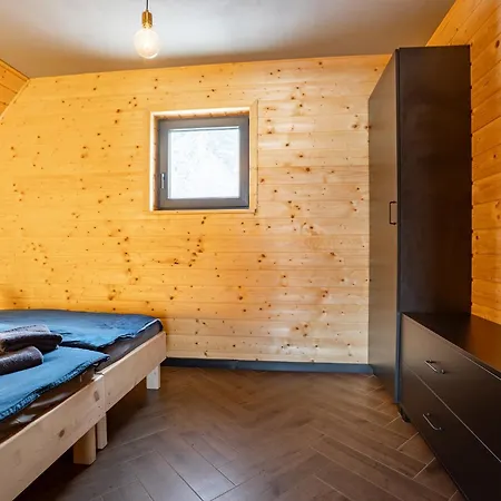 Vakantiehuis Barn&haus-stodoly Widokowe Zubrzyca Dolna
