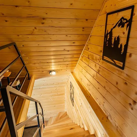 Barn&haus-stodoly Widokowe 別荘 *